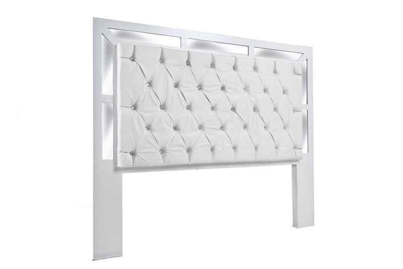 Recamara KS 4 Piezas Emilia Sin Espejo - Blanco y Plata