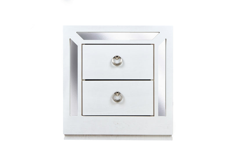 Recamara KS 4 Piezas Emilia Sin Espejo - Blanco y Plata